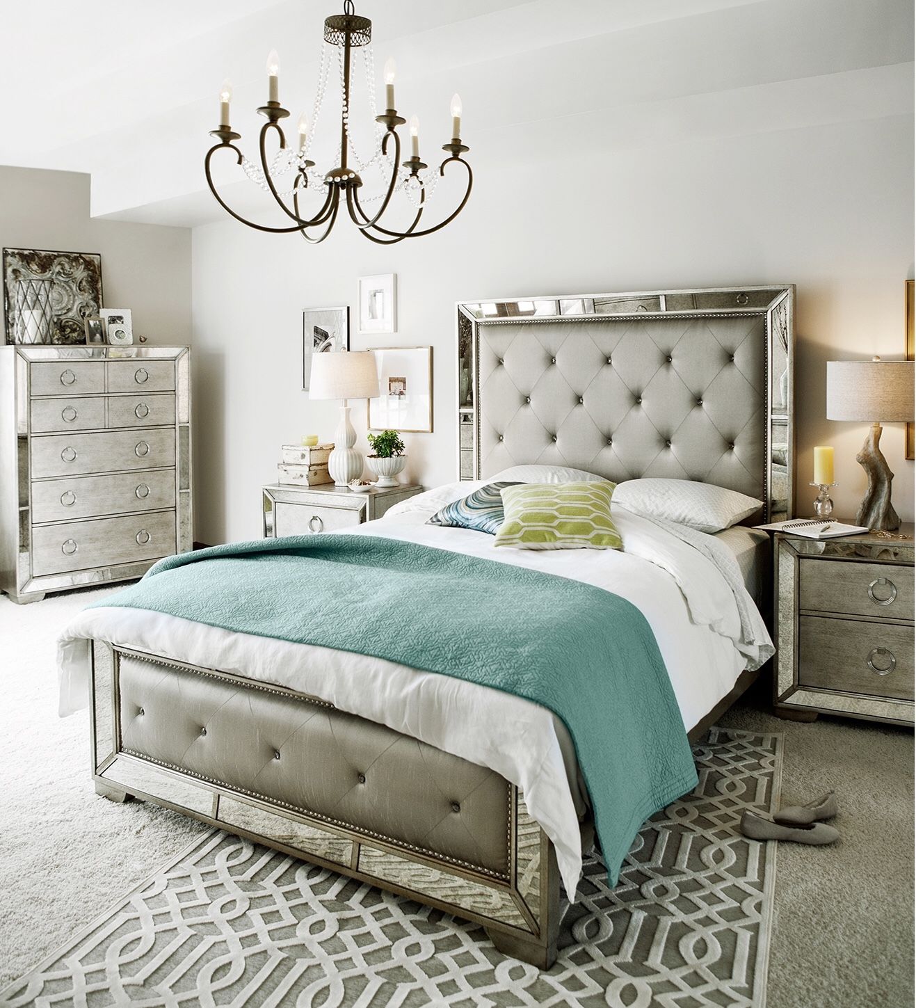 Brand new Z Gallerie AVA King Bed Set 2 Nightstand+Dresser Retail 4K+ for Sale in Beverly Hills