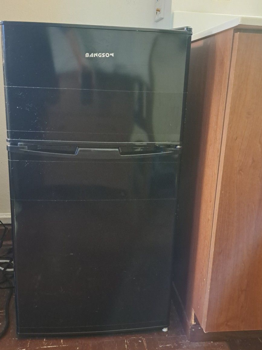 Bangson Mini  Fridge