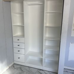 We Sell Closets 
