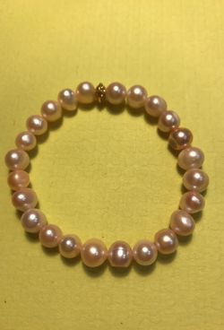 Freshwater pearl bracelet