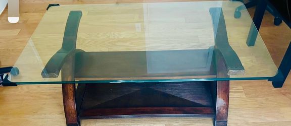 Mahogany coffee table with glass top
