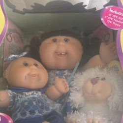 Classic Cabbage Parch Kids  Family Portrait 