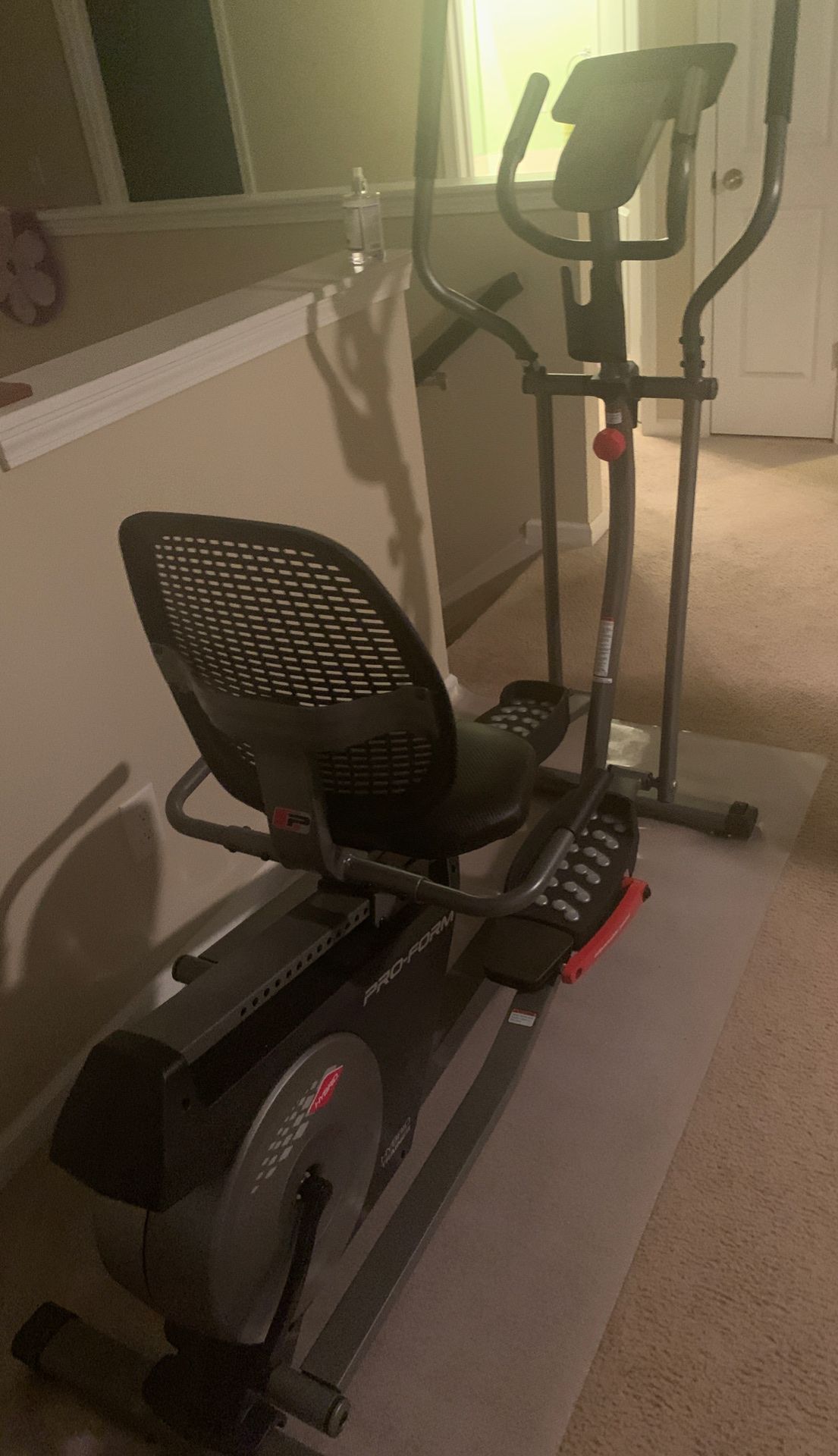 Pro form Hibrid elliptical.