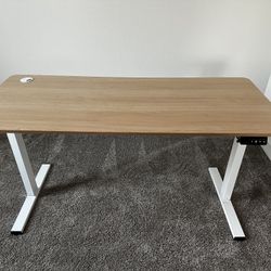Adjustable Electric Table
