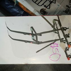New Bike Rake Supports 3 Bikes 