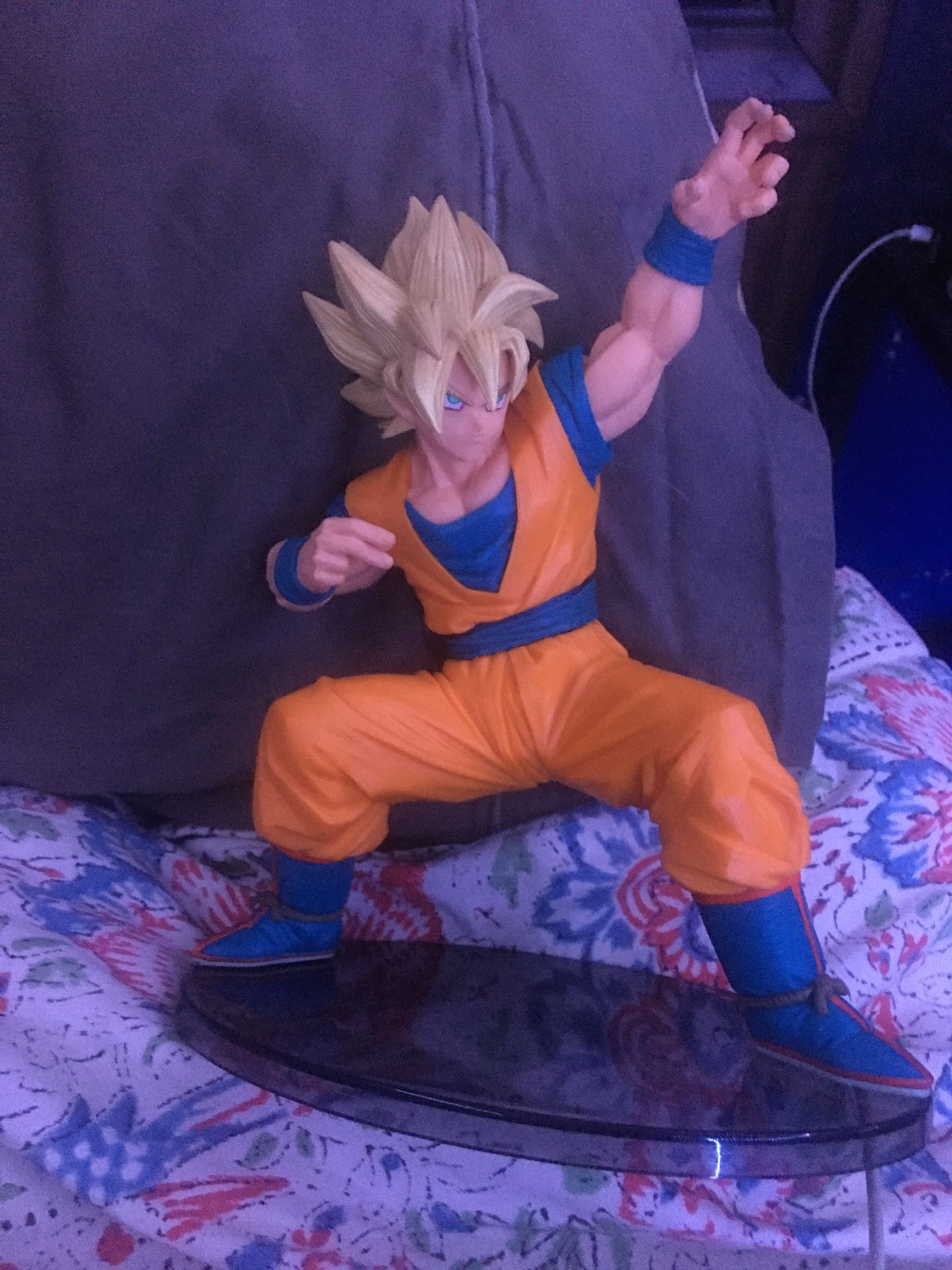 Super Saiyan Goku Cell Saga Statue