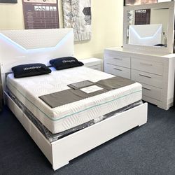 Queen White Bedroom Set ( Bed Frame , Dresser, Mirror And One Nightstand)