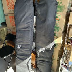 Snowboards w/ boots & bags