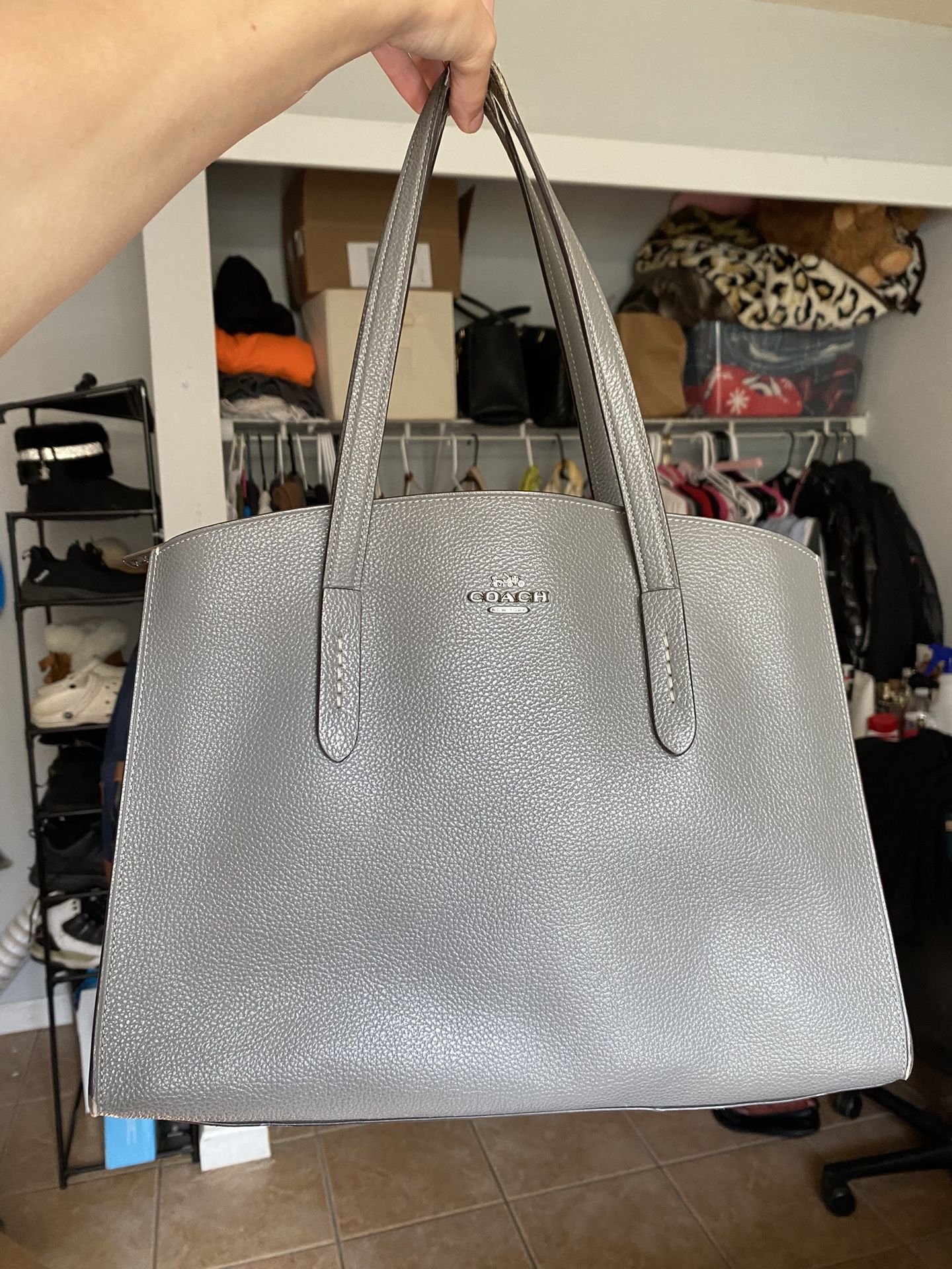 Coach F1(contact info removed)7 Charlie Carryal pebbled leather grey tote purse handbag satchel