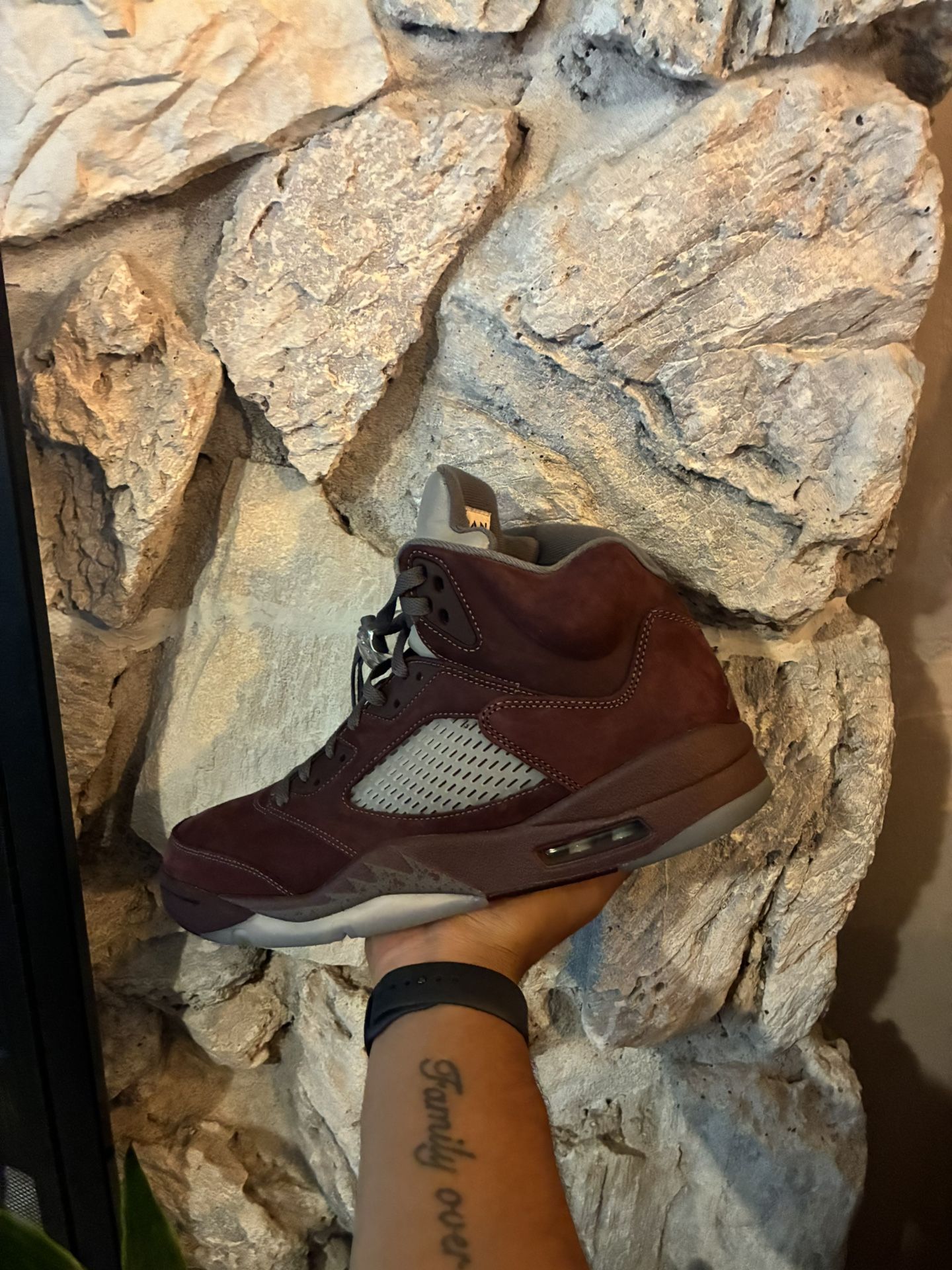 Jordan 5 Burgundy Sz 13