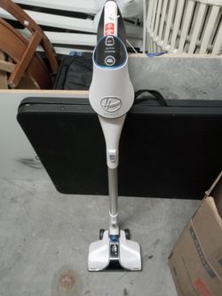 Hoover React Cordless Vacuum