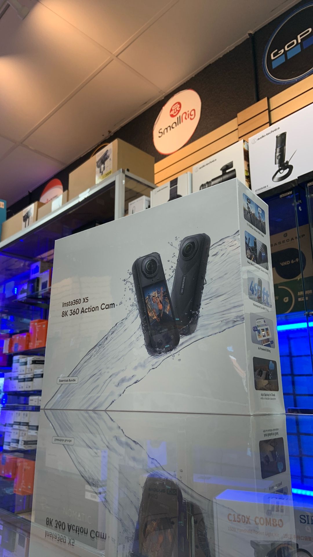 Insta 360 X5 8K Action Camera Essentials Bundle