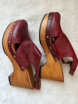 Cordani Burgundy Leather Platform Clogs with Wood-Look Wedge Size 38