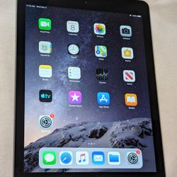 Very Nice Black APPLE iPad AIR 1 LOW PRICE 
- QUEENS PICK UP -
