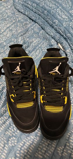 Jordan 4s