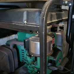 GENERATOR COLEMAN 4000 WATTS.