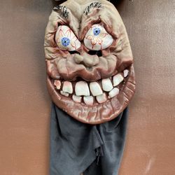 Halloween Ghoul Big Eyes Mask With Hood.