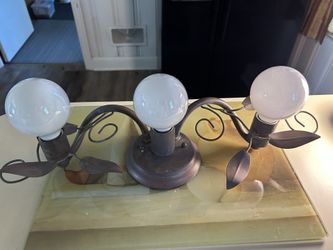 Bathroom Vanity Leaf Design 3 Bulb Light 