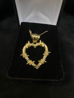 14KYG BARBED WIRE HEART PENDANT