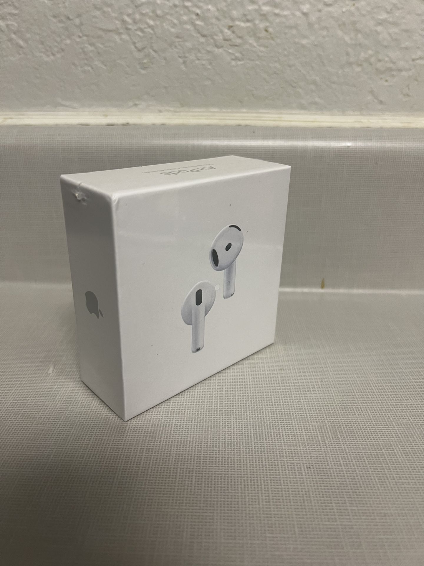 Airpods 4th Gen