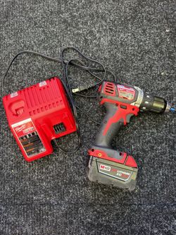 Milwaukee 1/2” drill /driver M18