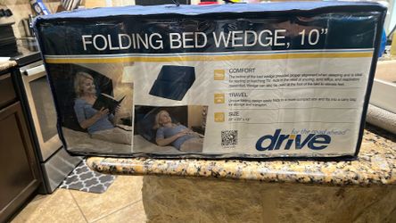 Drive Folding Bed Wedge Pillow 10" – Like New – Great for Acid Reflux & Snoring