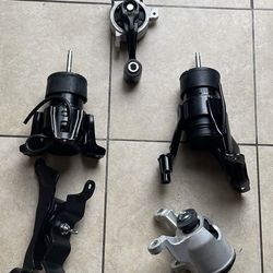 5pc Engine & Transmission Motor Mounts Set Nissan Murano Quest 3.5L FWD