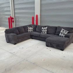 Ashley Gray Sectional 