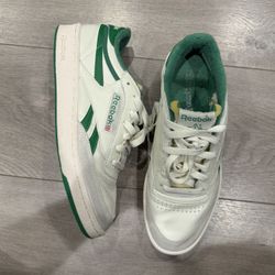 Reebok Shoes Used Size 8.5 Men 