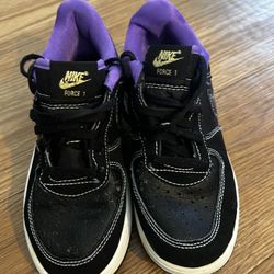 Nike force 1
