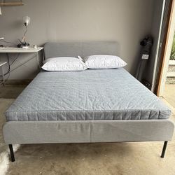 Full Size Bed Frame & Mattress 