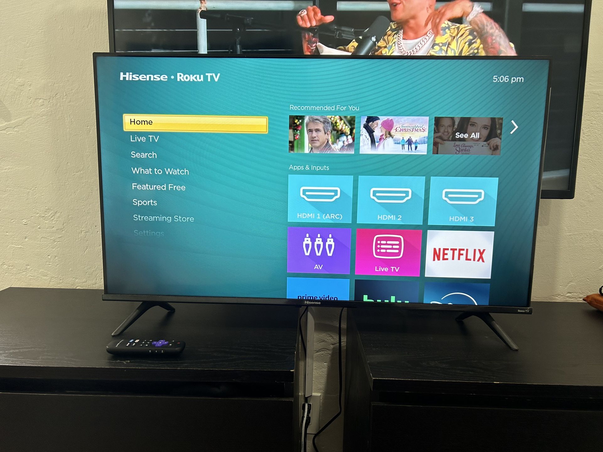 Hisense 32inch Smart TV