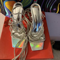 Women’s Tie Up Heels