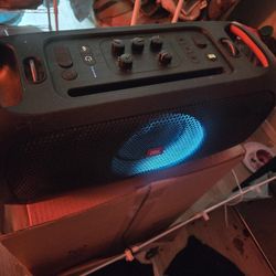 JBL PartyBox On-The-Go