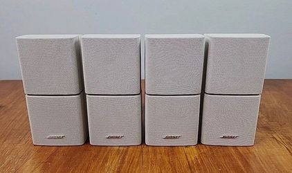 Bose Acoustimass Lifestyle Double Cube Speaker Lot of 4 White Tested Working
