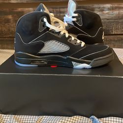Jordan 5 Metallic 