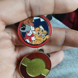 Disney Pins . Pin Trading 
