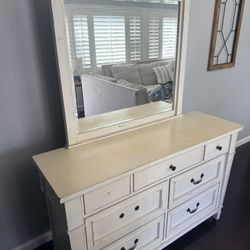 White Wood Dresser