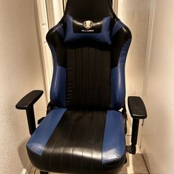 Electric Table And Gaming Chair 