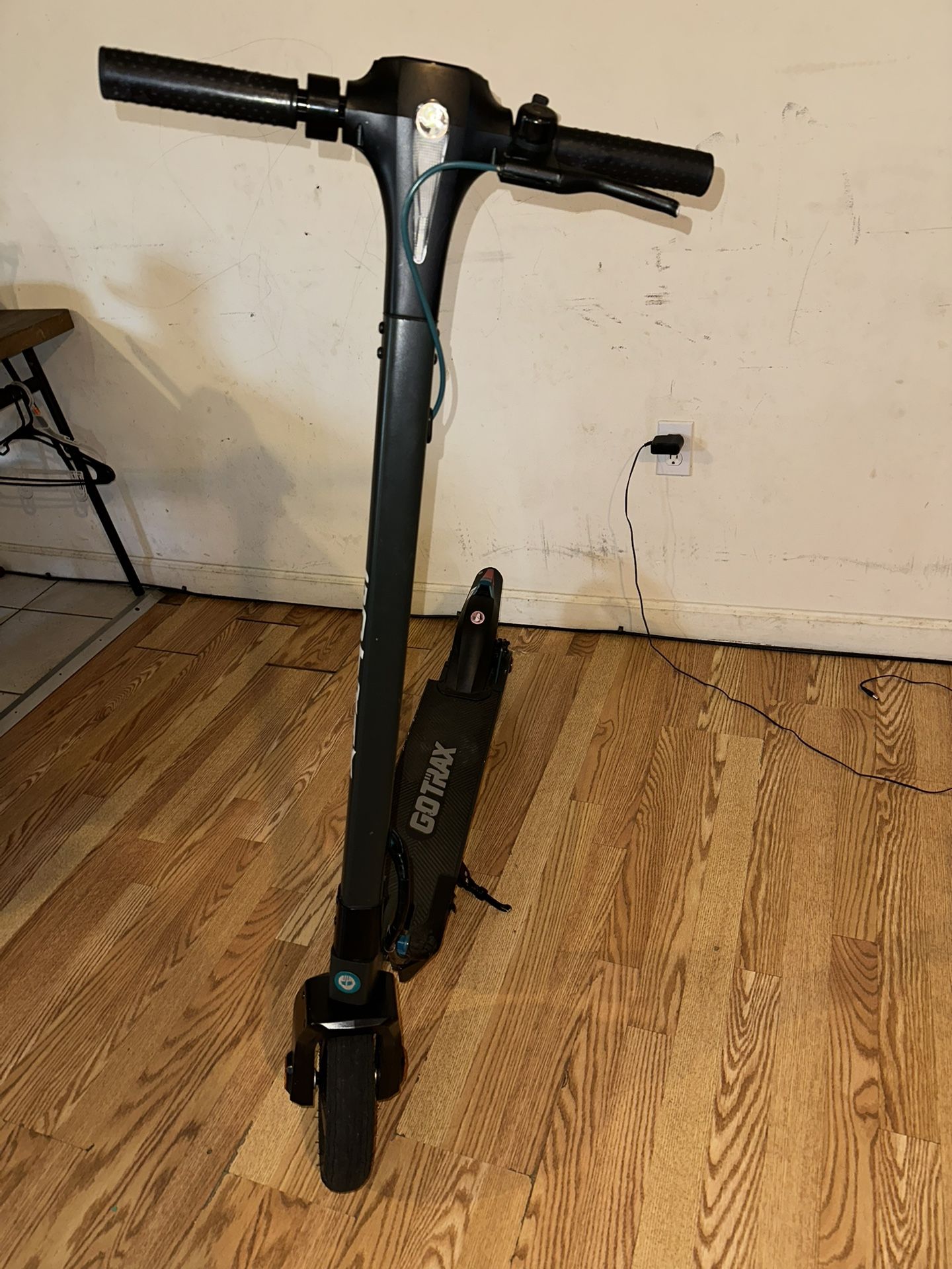 GoTrax G3 Plus Electric Scooter