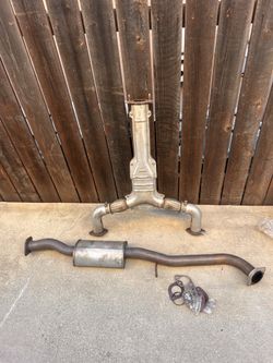 2003-2006 Nissan 350z OEM Exhaust Muffler Mid Pipe Y-pipe