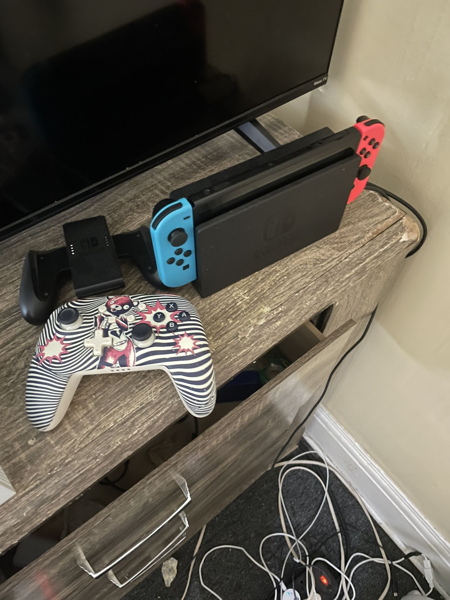 Nintendo Switch With Lots Of Digital Games
