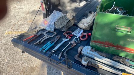 Mixed Hand Tool Lot – Pliers, Wrenches, Shackles