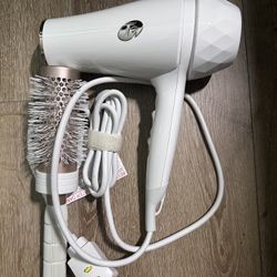 t3 hair dryer