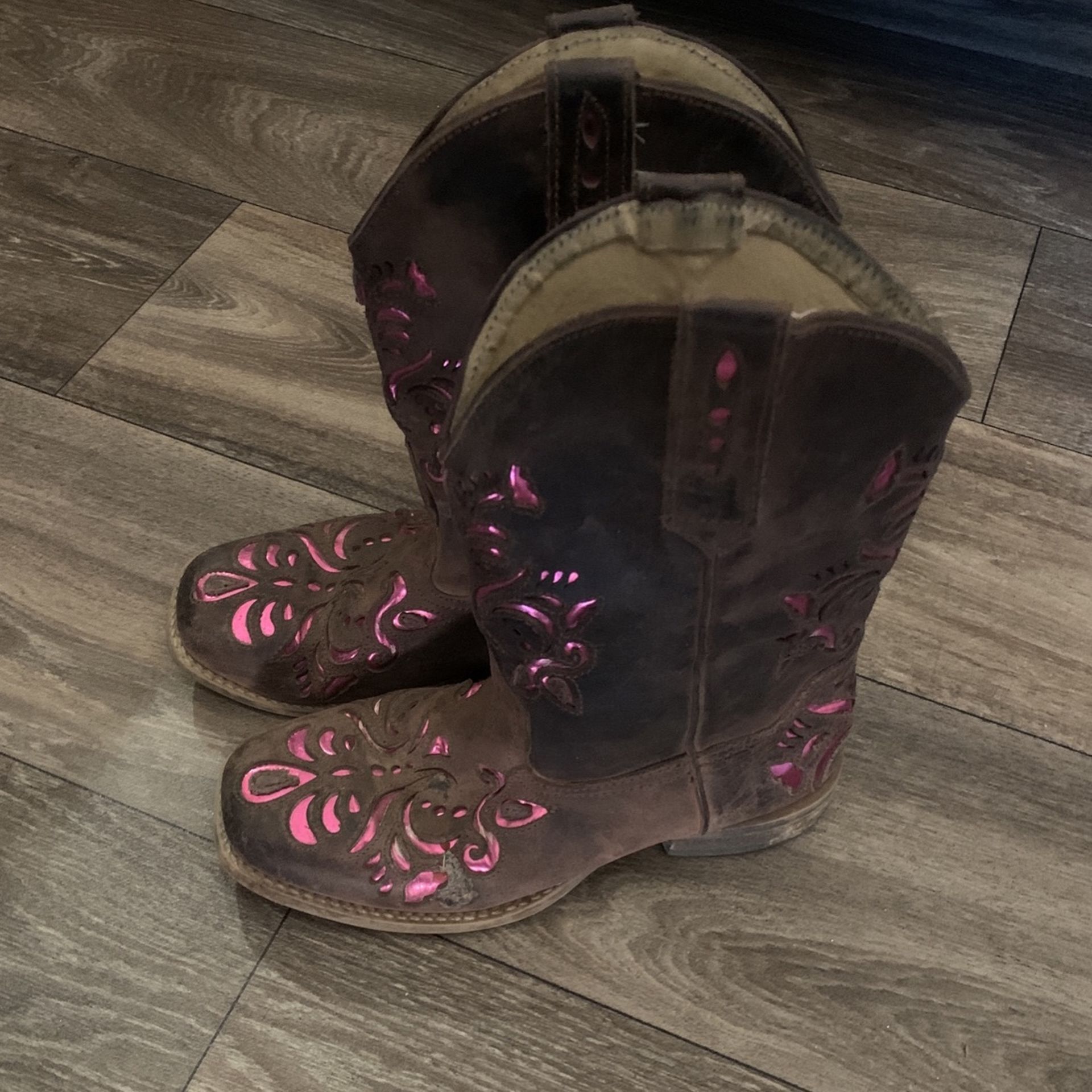 Girl Boots