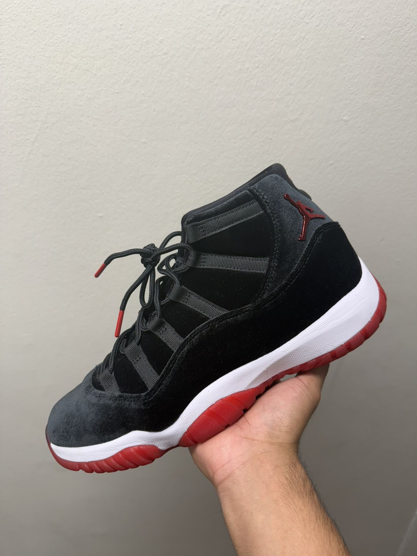 Jordan 11 Bred Velvet