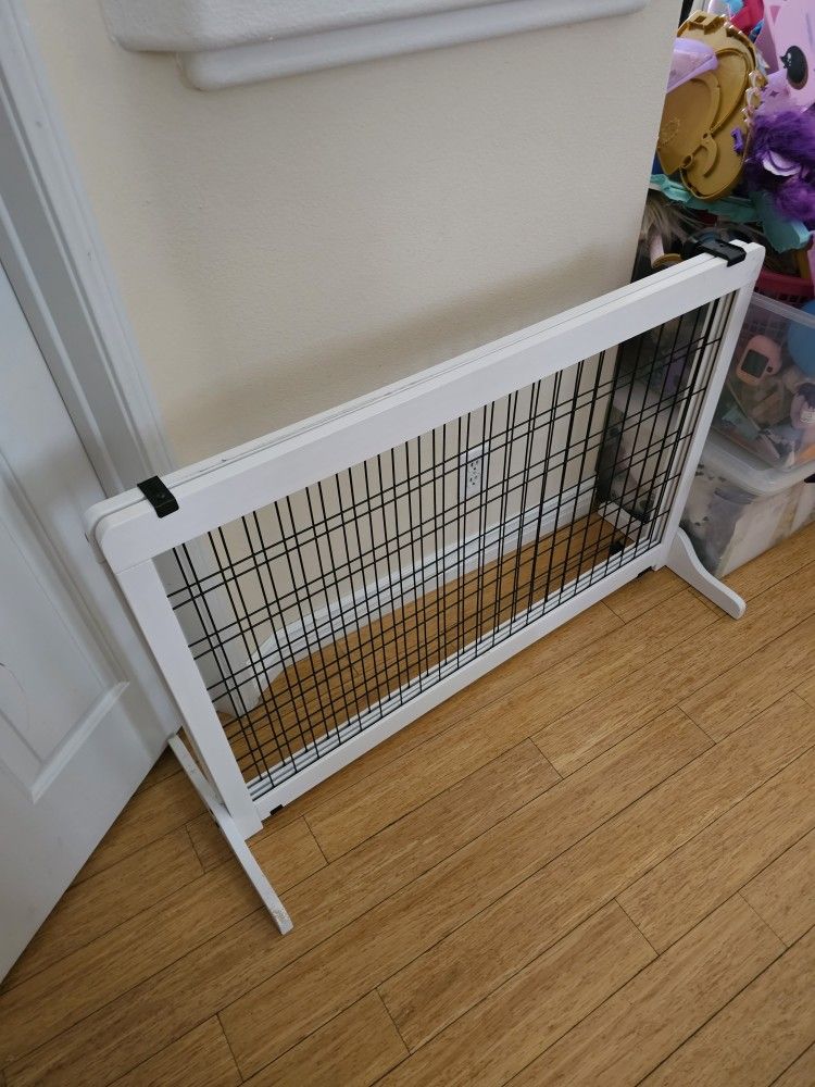 Dog Gate Top Paw for Sale in Cypress, CA OfferUp
