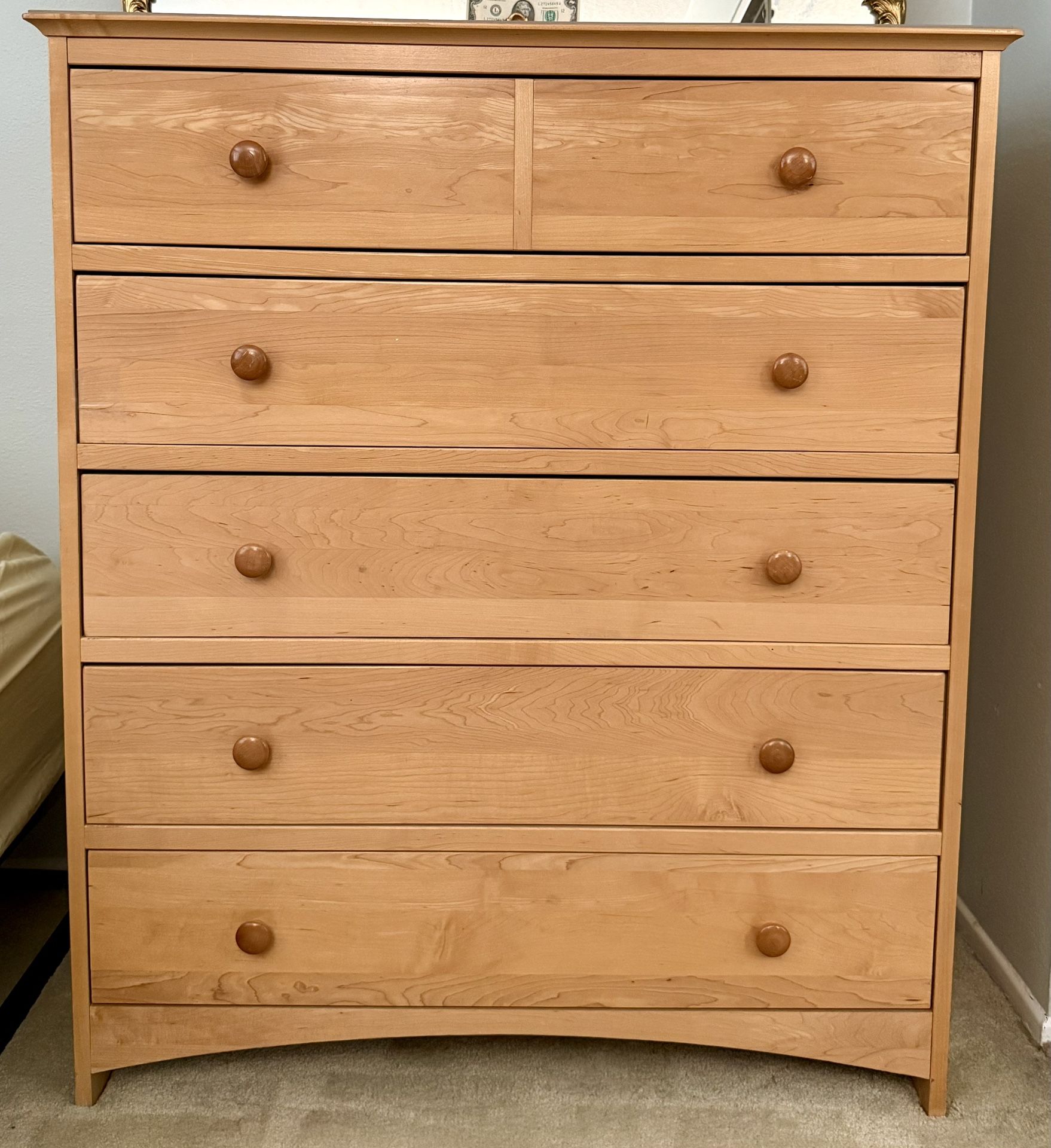 Solid Maple Bedroom Furniture Set