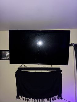 50 Inch Flat Screen Smart Tv
