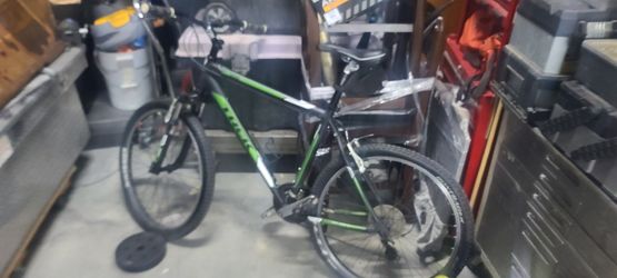 Trek  3500 3 series